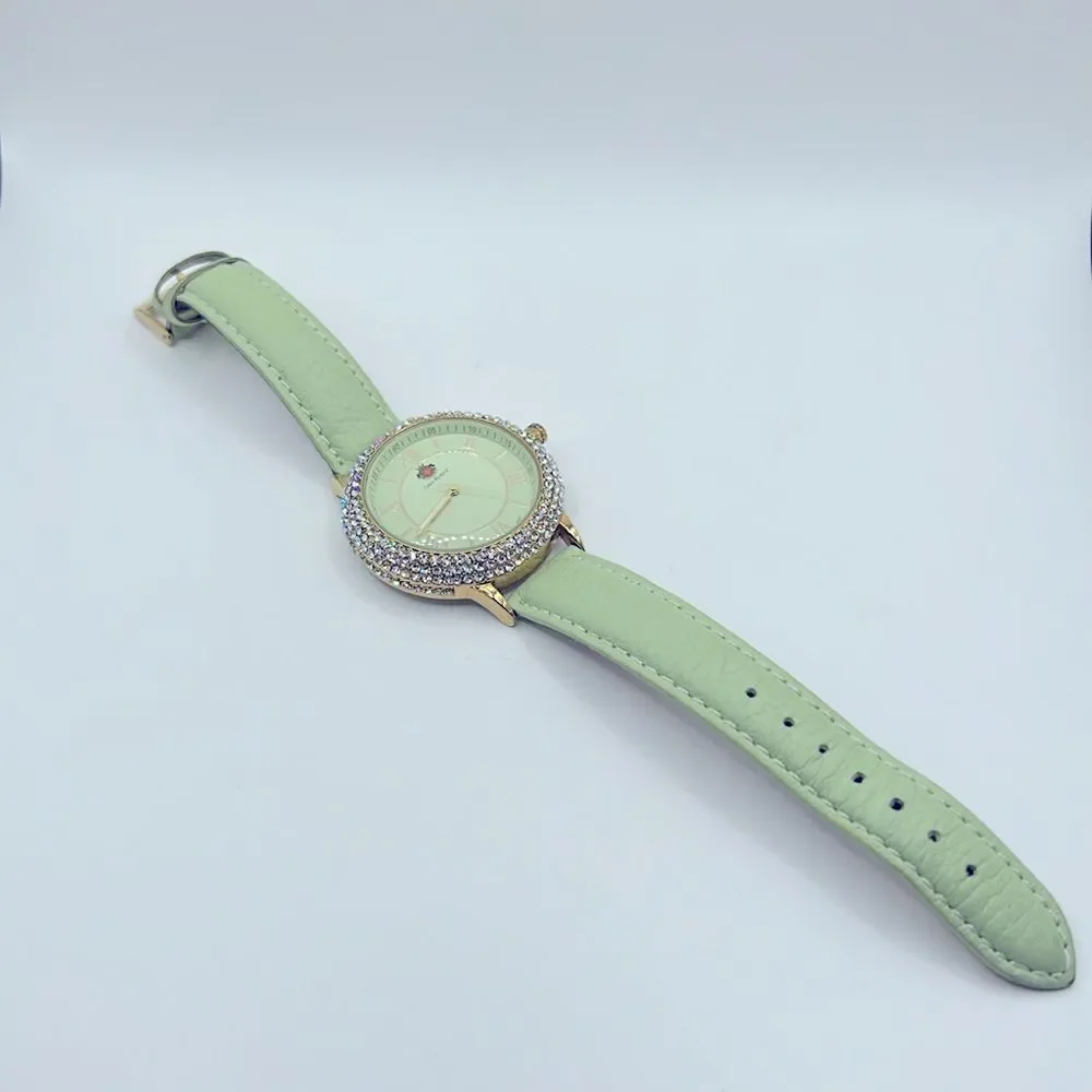 Unbranded rhinestone bezel
